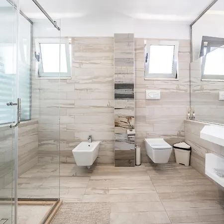 Splendor Hotel&spa 4* Dhërmi