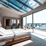 Splendor 4*