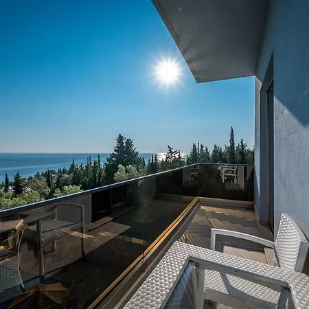 Splendor Hotel